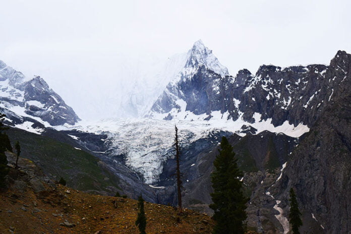 3-day Trekking from Golen to Madaklasht Chitral, Pakistan - Chitral Times