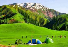 Tourists along with families flocked to Nathiagali and Thandyani to celebrate Pakistan’s independence day
