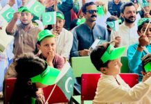 1940 Pakistan Resolution paved way for independent homeland as national flags, badges captivate youth